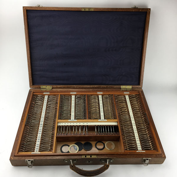 Vintage_Opticians_Trial_Lens_Set_05