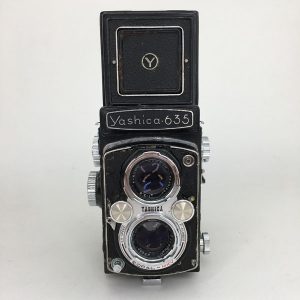 Yashica 635 TLR